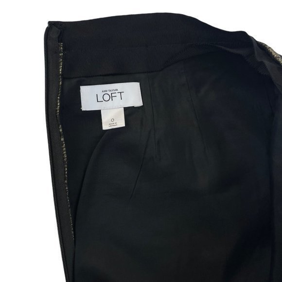 ⭐️FSP⭐️ LOFT‎ Formal Gold Shimmer Lined Skirt - Picture 4 of 14